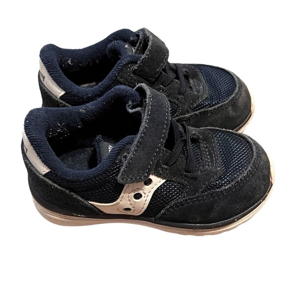 Saucony Kids' Hook And Loop Sneaker Blue Size 5.5XW Boys' Shoe - Picture 2 of 5